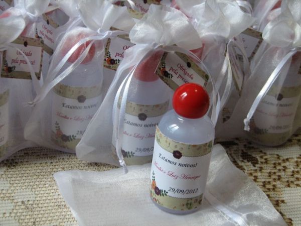 Potinho de sabonete líquido