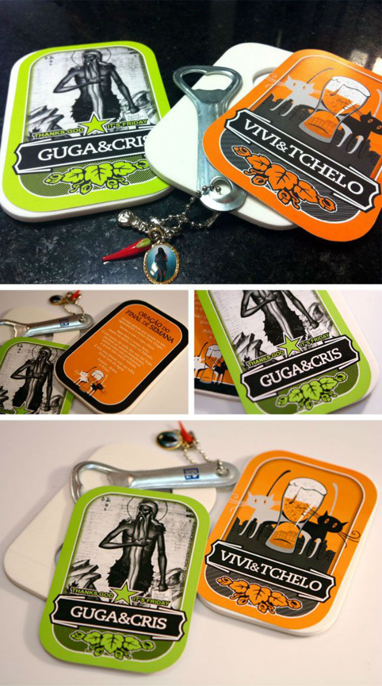 Chaveiros em forma de abridor de garrafa