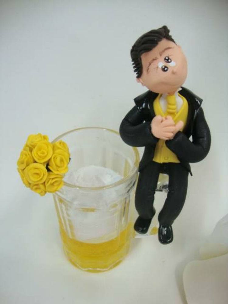 Miniatura em biscuit